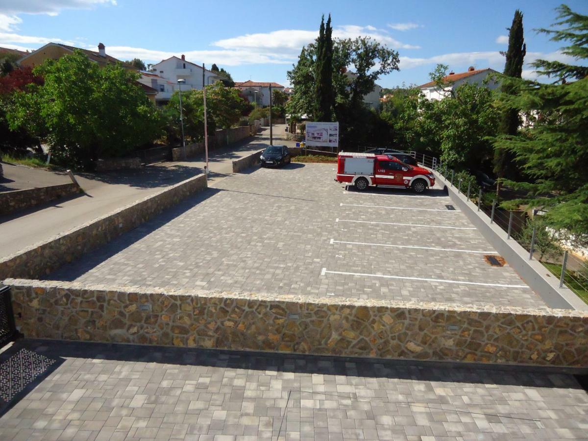 Apartment Pipe Malinska Dış mekan fotoğraf
